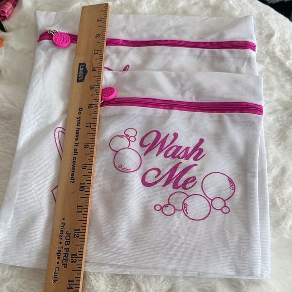 White and Pink 3-Piece Travel Bag Set - Picture 4 of 12